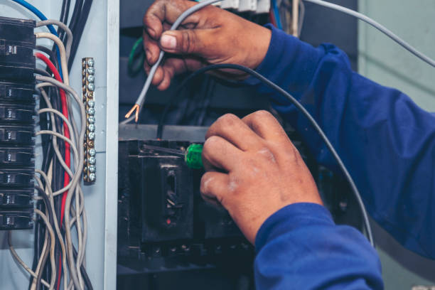Best Affordable Emergency Electrician  in Grand Island, NE
