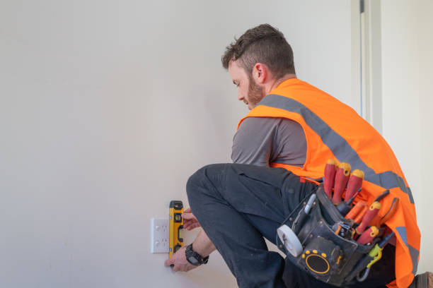 Best Affordable Emergency Electrician  in Grand Island, NE